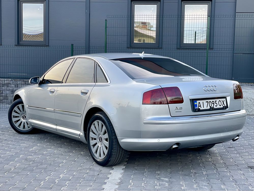 Audi A8 3.0 дизель Quattro