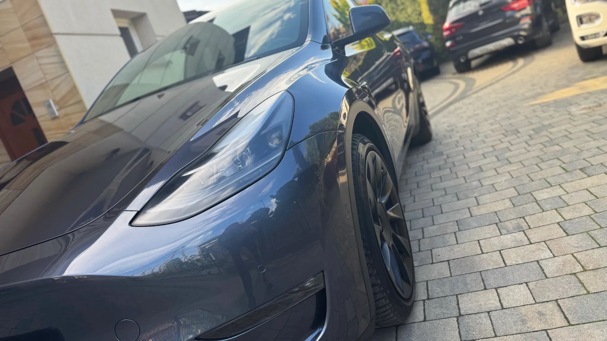 Tesla Y Gwarancja/Wersja europejska