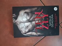 Ten zły Natalia Dziadura