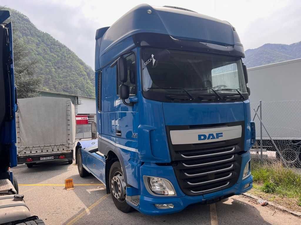 Бампер передній DAF XF 460 запчастини Даф ХФ шрот