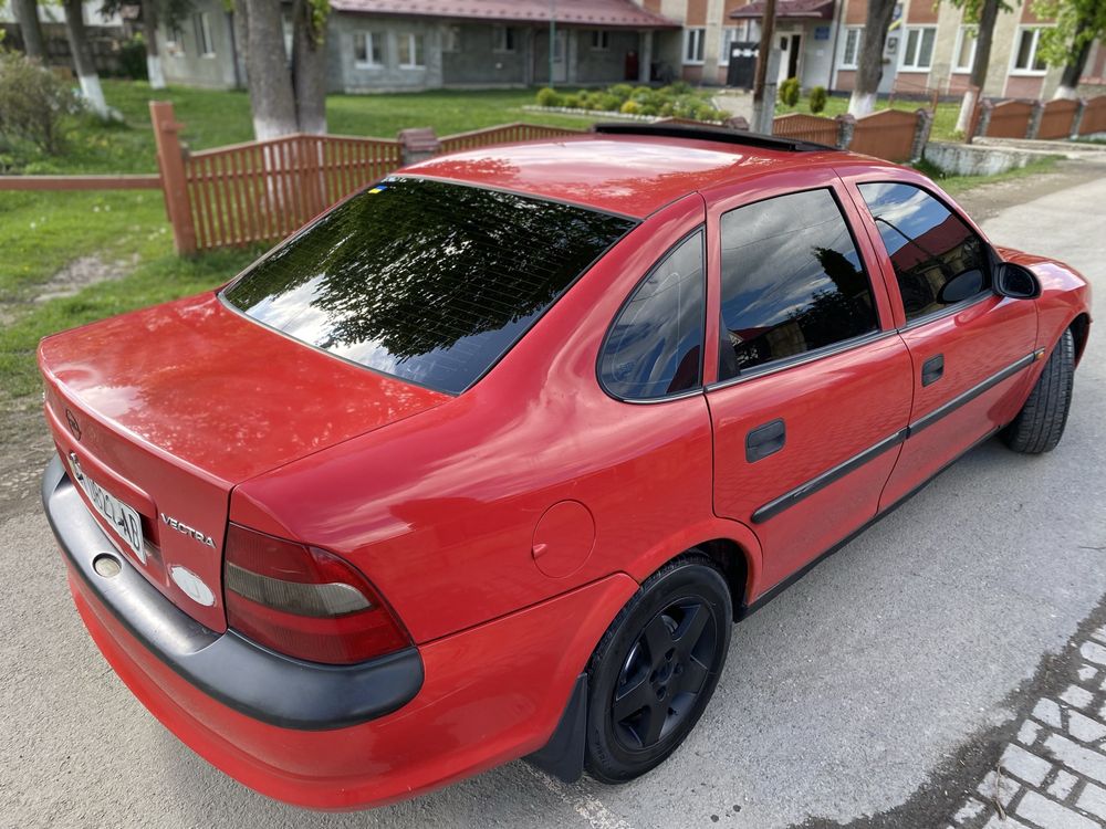 Продам Opel Vectra B 1.6 бензин - В чудовому стані