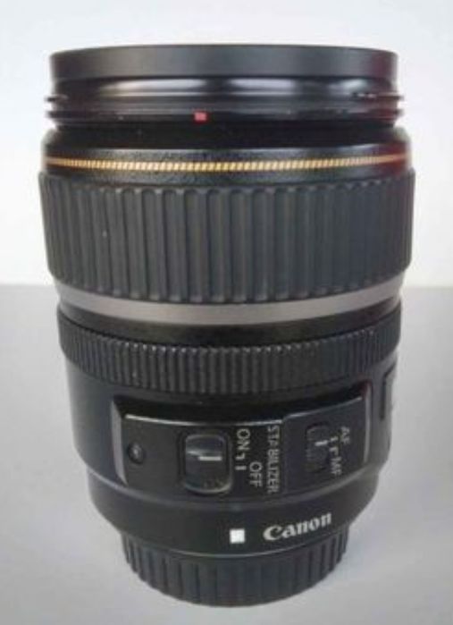 Objetiva Canon EFs 17-85. Excelente estado