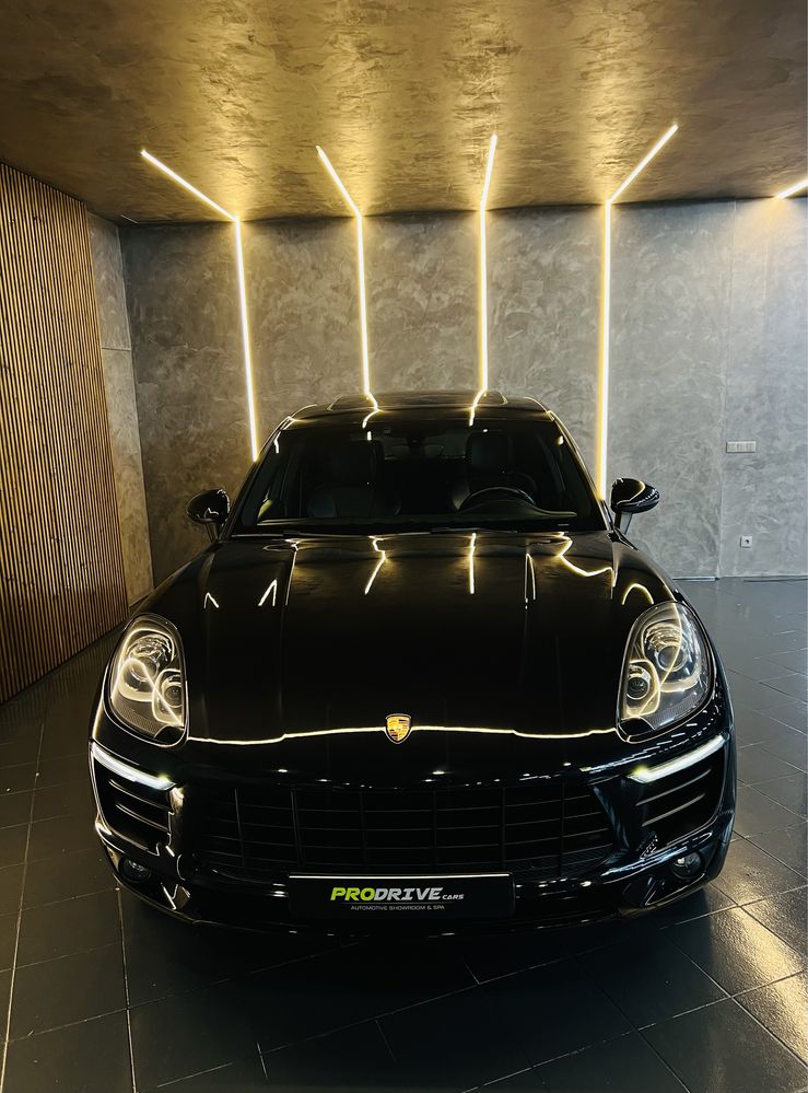 Porsche Macan S 3.0 Diesel PDK Sport Chrono Package