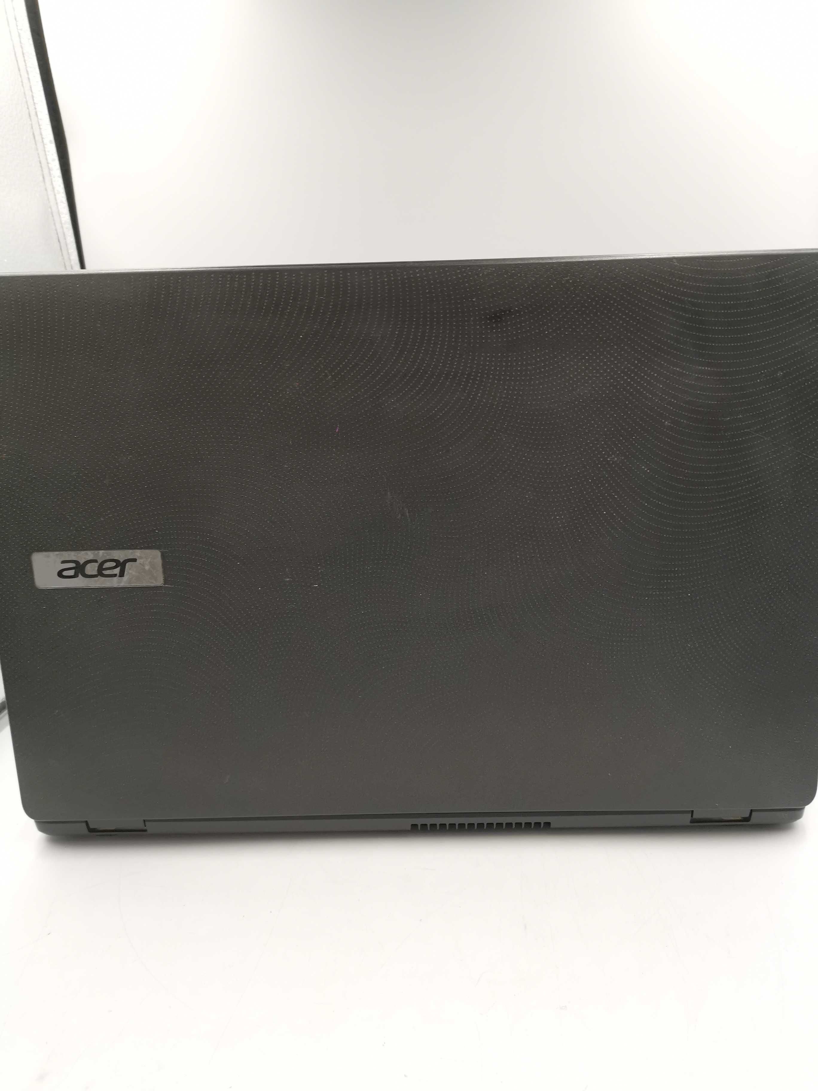 Na Lewara Laptop Acer ES1-711