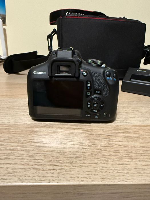 CANON EOS 2000D - Kit Máquina Fotográfica + 18-55 mm