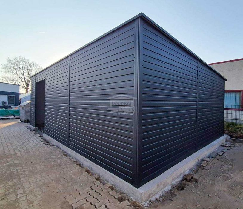 Garaż blaszany - hala magazynowa 9x6m - Otwórdach spad w tył GP571