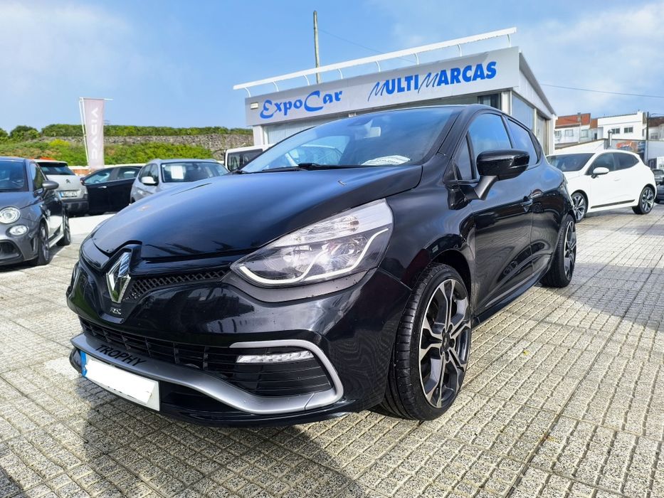 Renault Clio 4 RS 1.6T EDC 2014