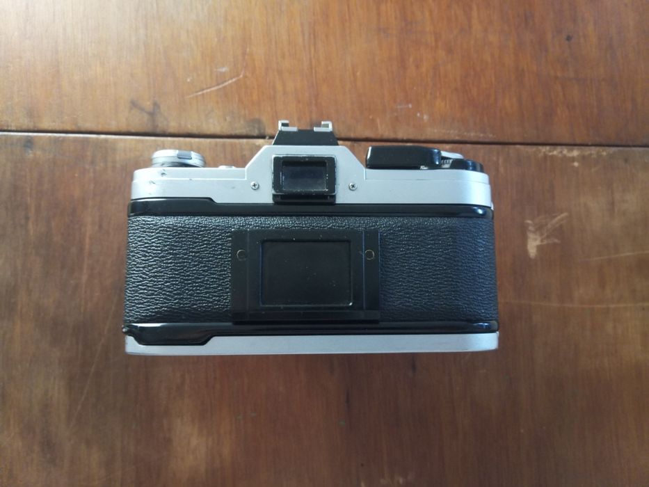 Canon AE-1  + lente 50 mm 1.8 para reparação/peças
