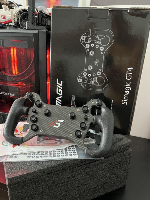 Volante simagic gt4