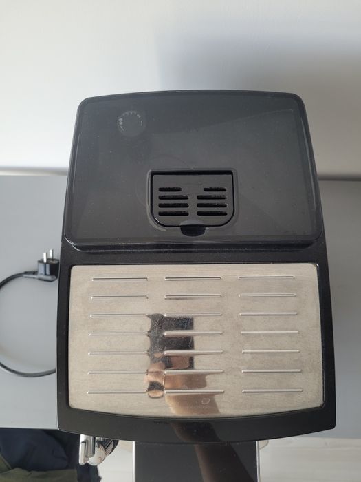 Ekspres do kawy Delonghi ECAM 23.120