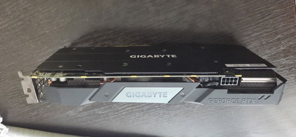 Karta graficzna gigabyte RTX 2060