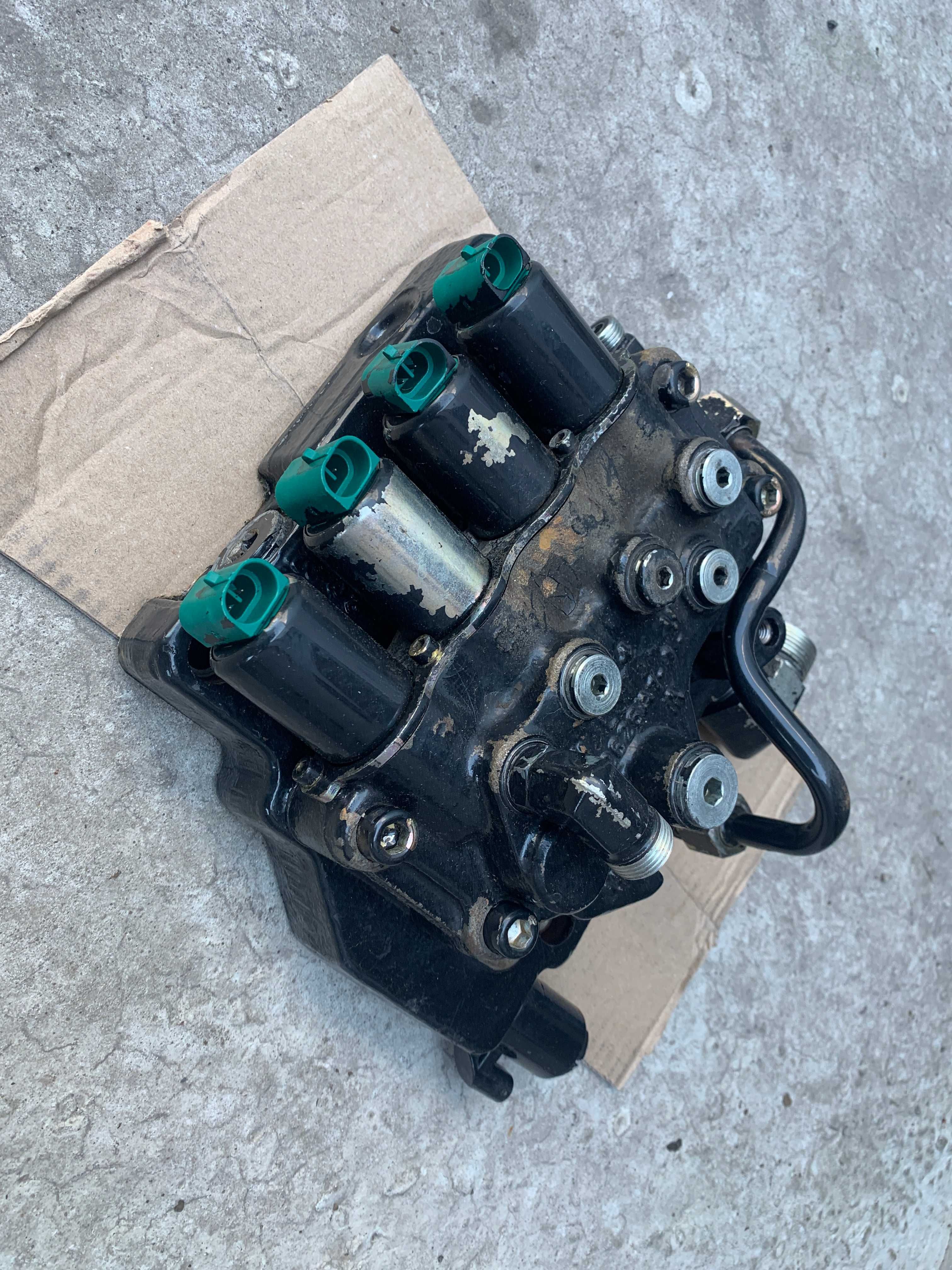 Головка блока цилиндров Iveco Cursor 9 FPT, Magnum 340 CNH