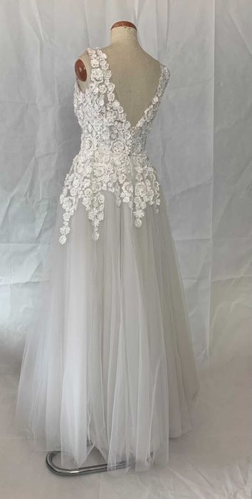 Nowa suknia ślubna 38/40 M/L boho-luxe hafty Princessa szampańska biel
