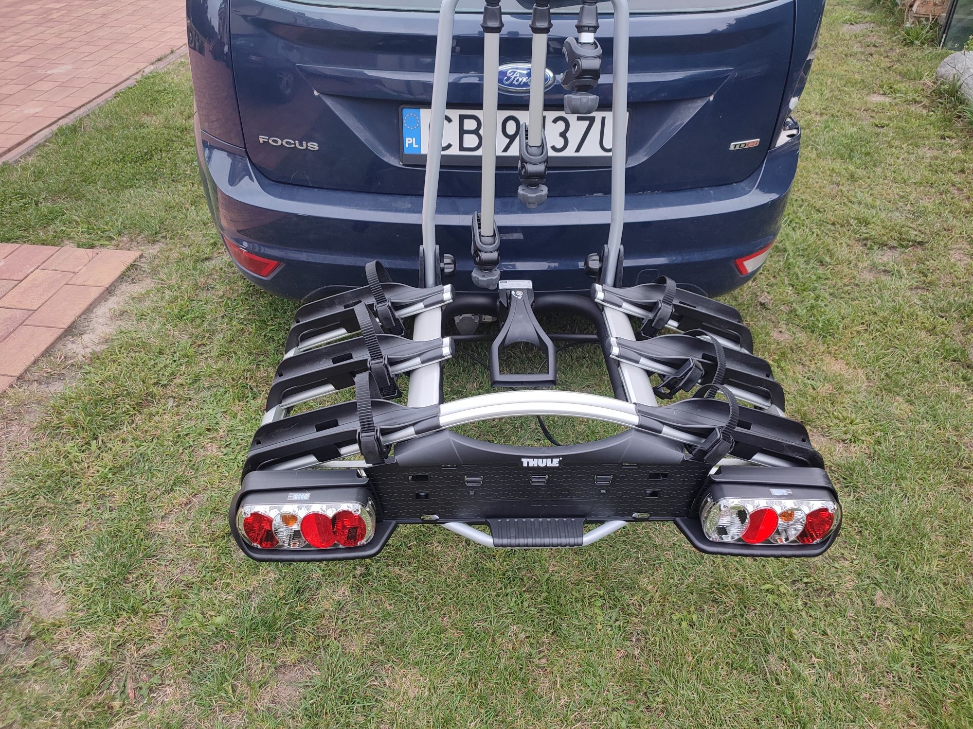 Wynajem bagażnika rowerowego na Hak Thule  na 3 rowery