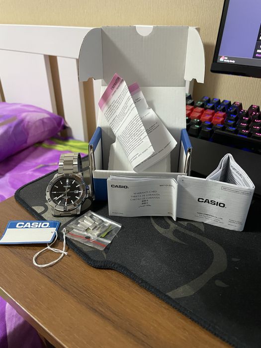 Годинник casio, оригінальний