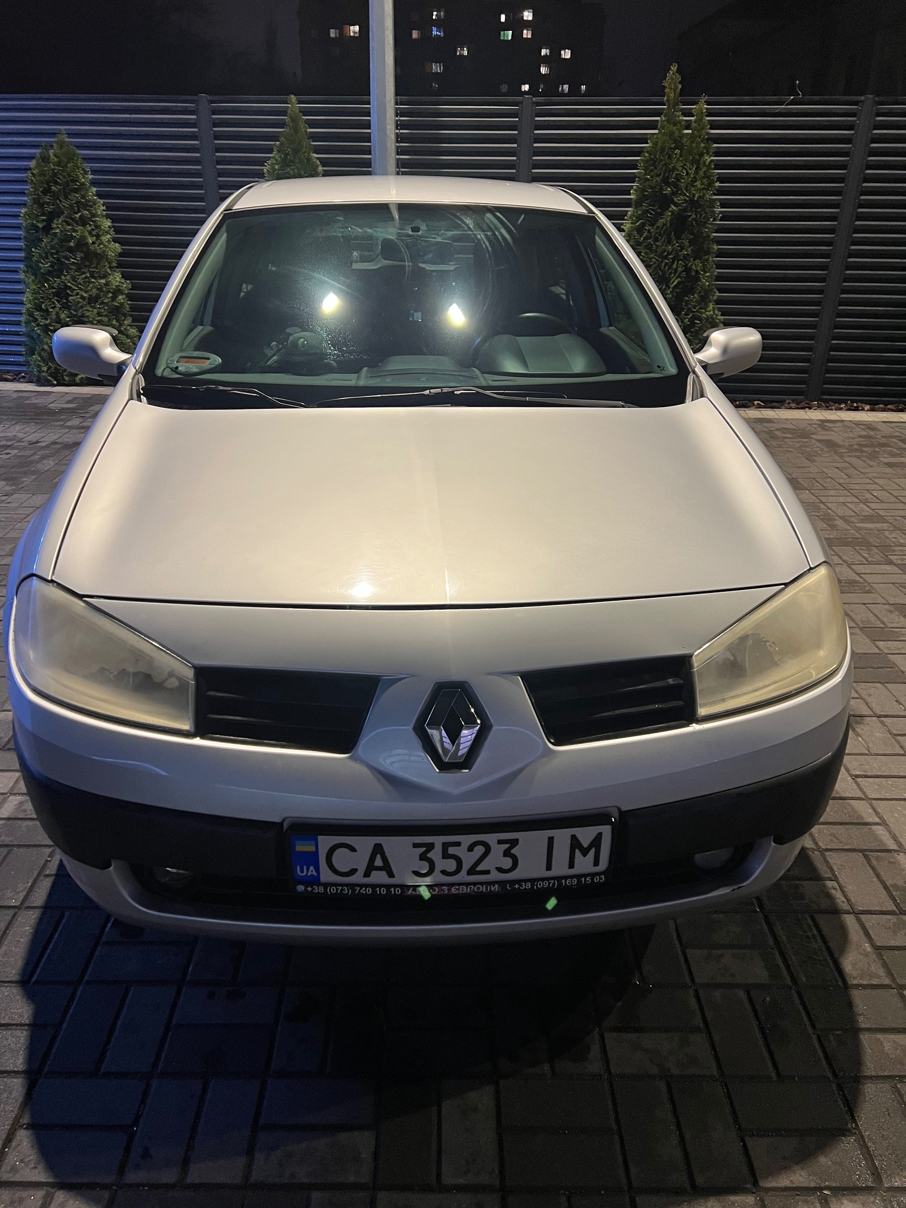 Продам  РЕНО МЕГАН 2 універсал 2005,двигун 1.6 бензин, пробіг 265 тис,