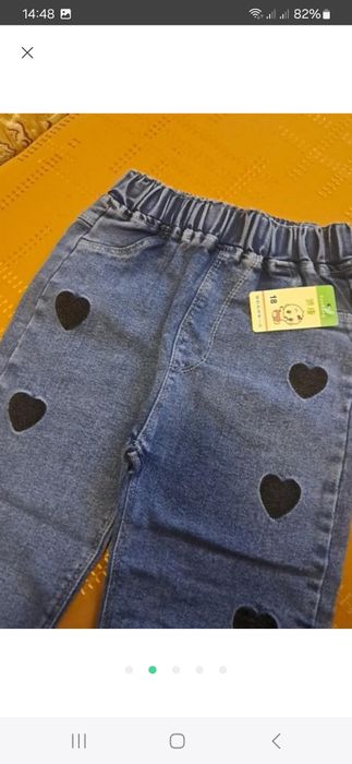 Джинси на дівчінку