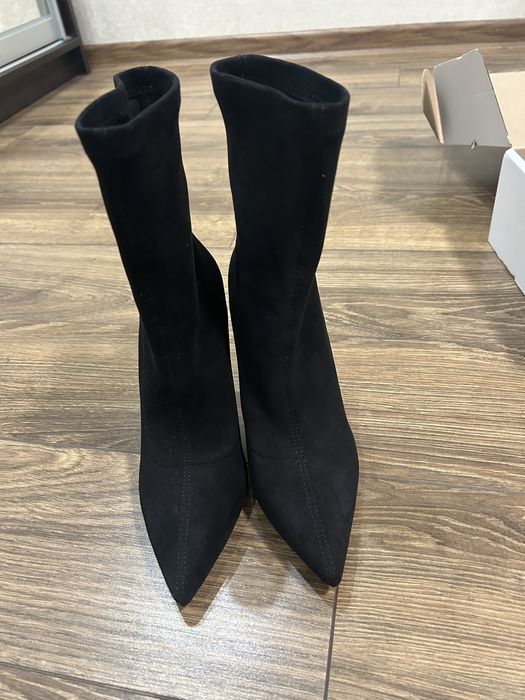 Продам ботильйони з екозамші, якісний замінник, чудова якість.