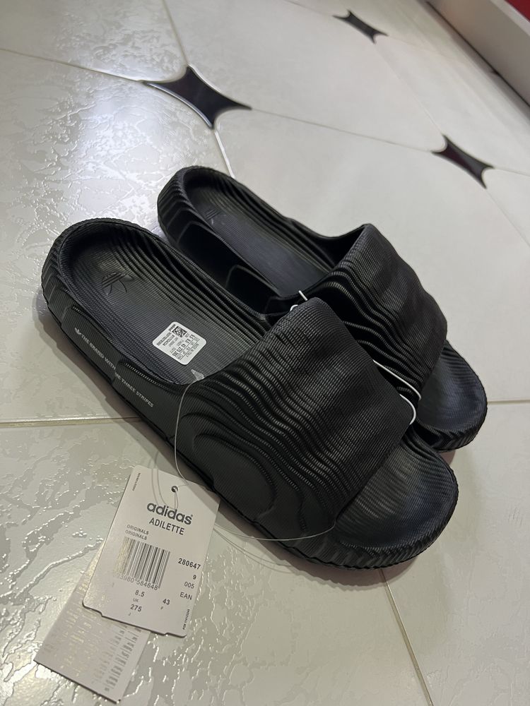Шлепанцы пантолеты в стиле Adidas Adilette 22 Адидас черные