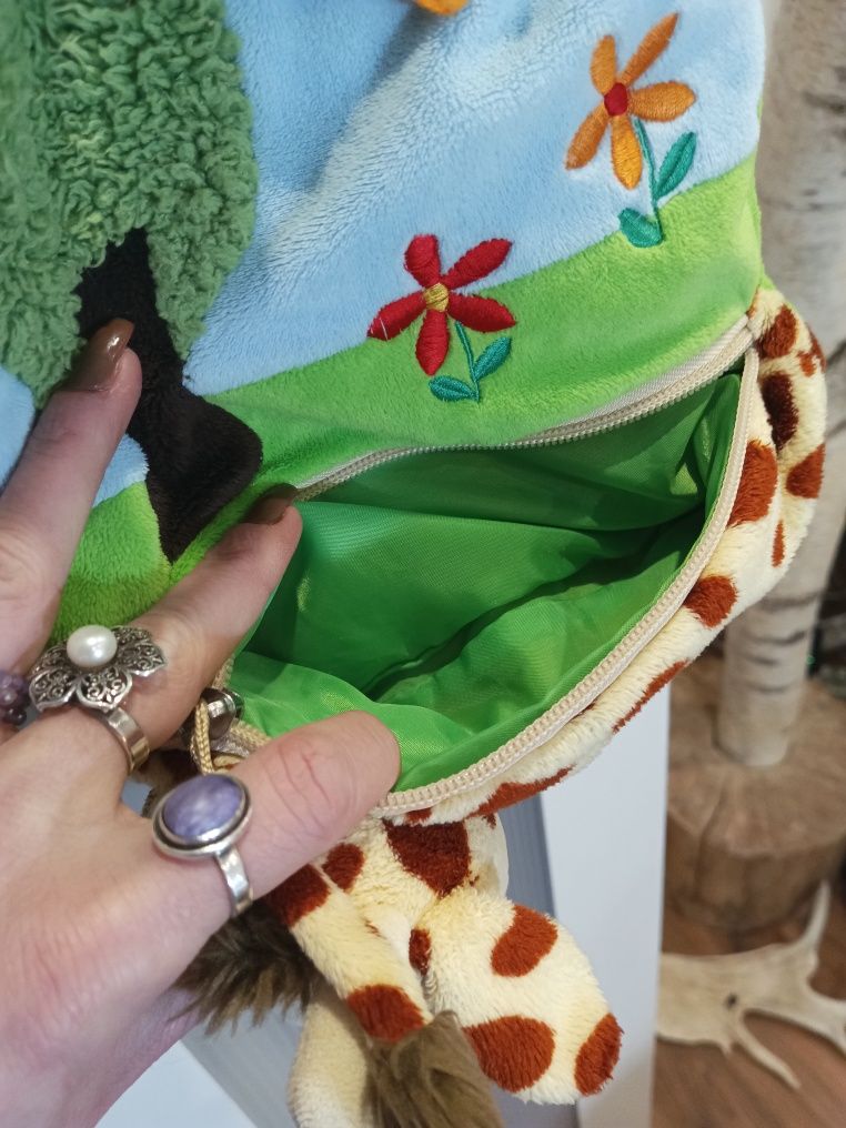 Plecak pluszowy z żyrafą