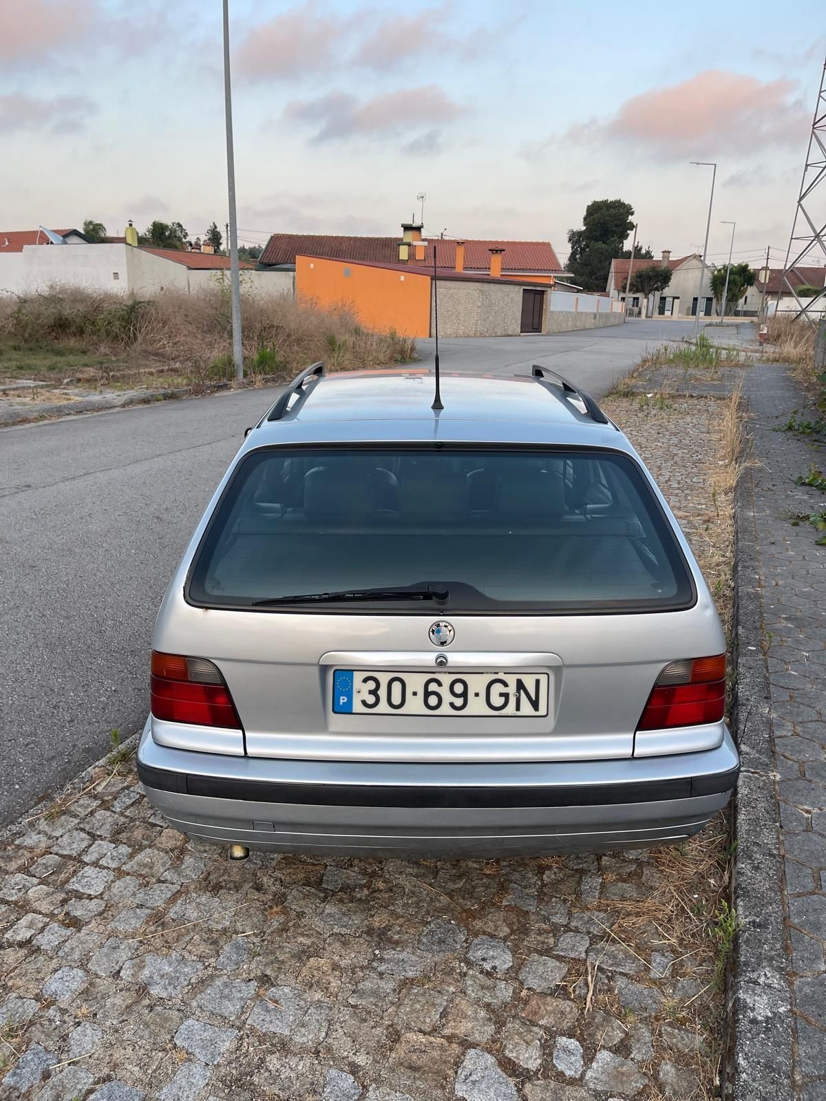 BMW 318 TDS Touring