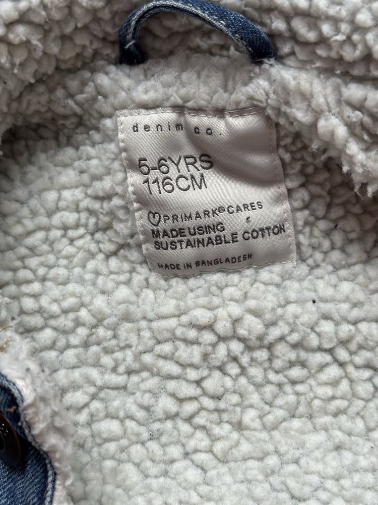 Джинсова куртка від Primark