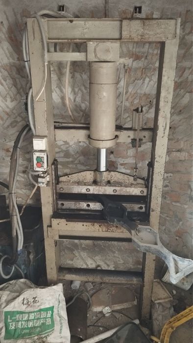Продам гідравлічні ножиці