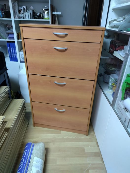 Móvel sapateira em bom estado