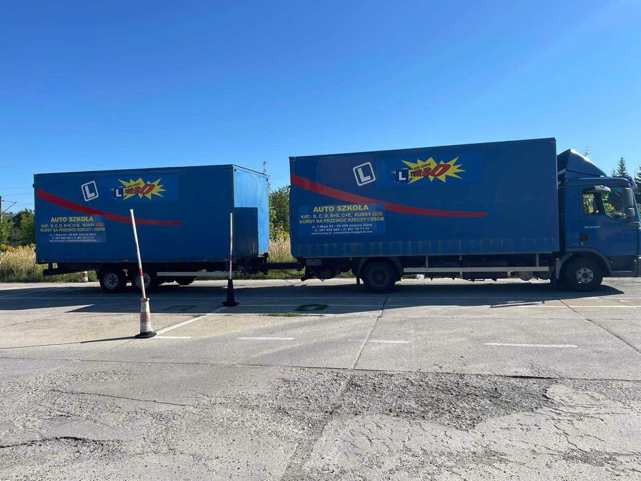 Kurs Prawa Jazdy KAT B, B+E , D, C ,C+E