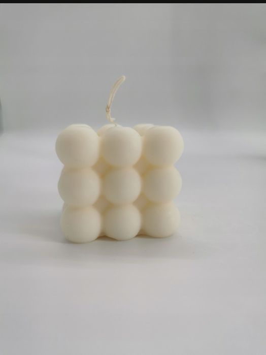 Świeczka bubble wolnostojąca sojowa bez zapachowa