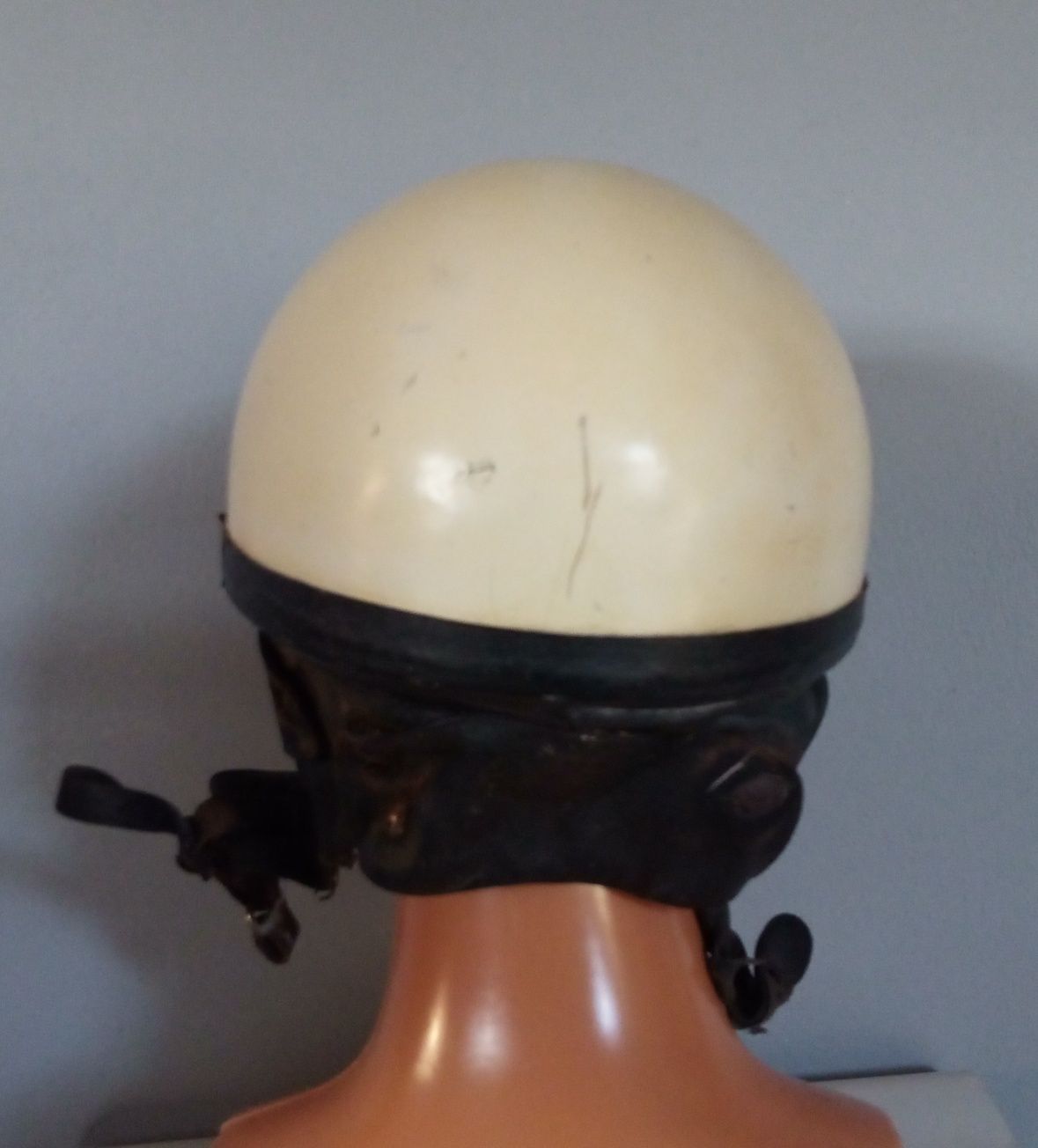 Kask orzeszek PRL stary kolekcjonerski NITRON rozmiar 59 / NR 45