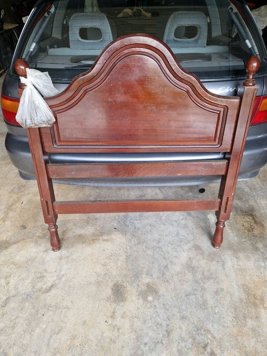 Cama Solteiro Vintage