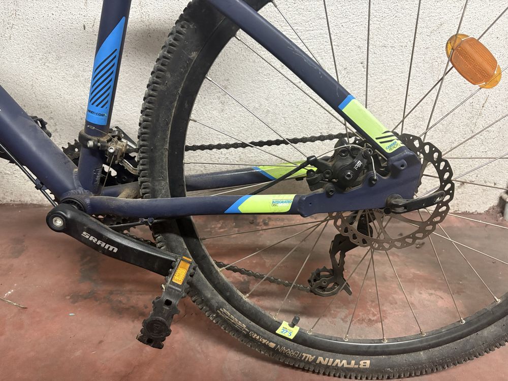 Bicicleta Btwin ST520 excelente estado