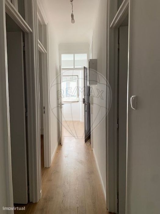 Apartamento T2 para arrendamento