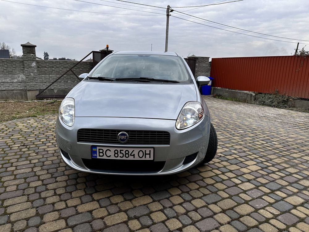 Fiat Punto 2005 року