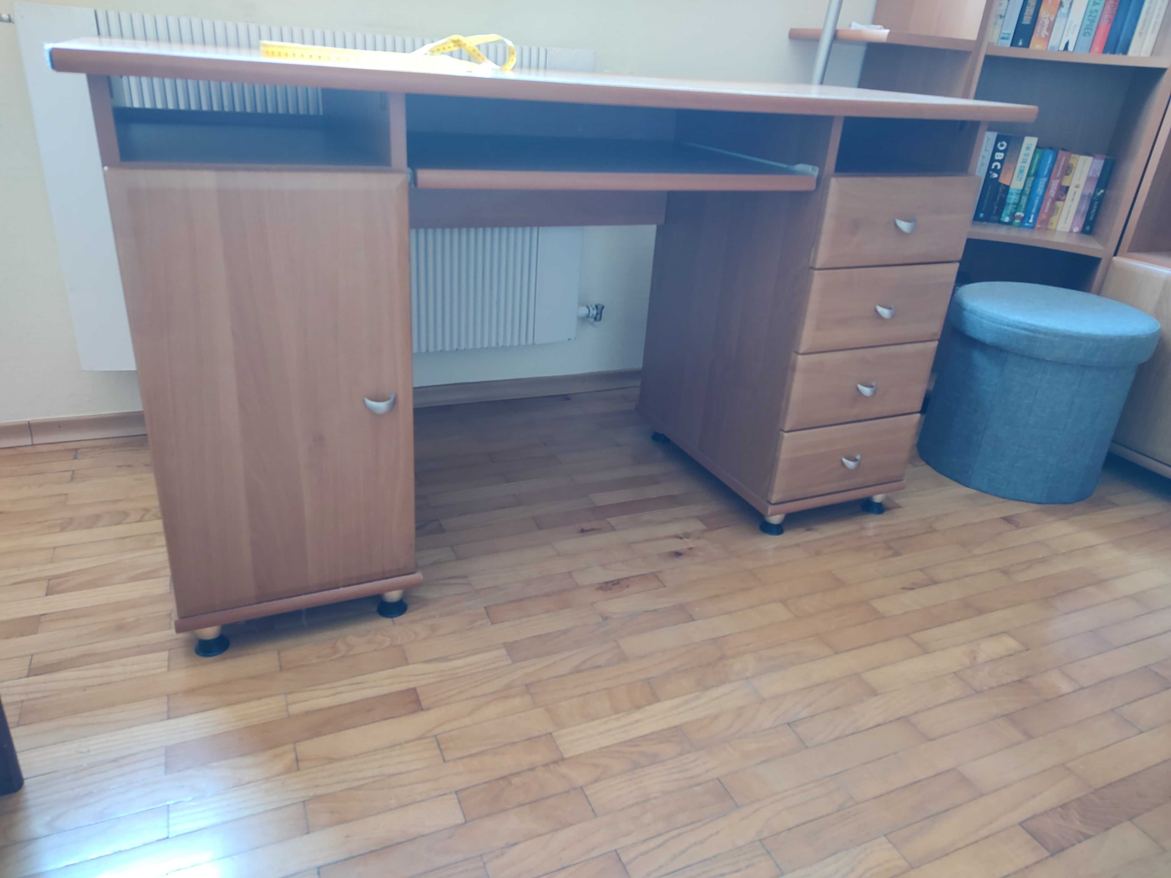 meble pokojowe szafa, biurko itp.