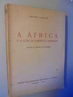 Lazitch (Branko);África e as Lições de Experiência Comunista