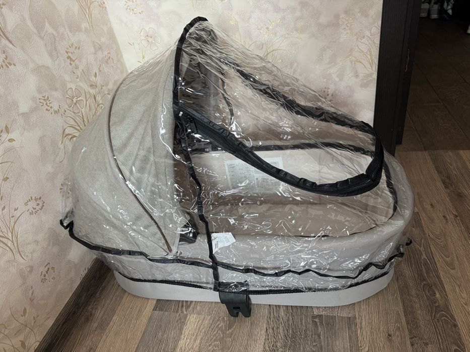 Продам дощовик Chicco для люльки