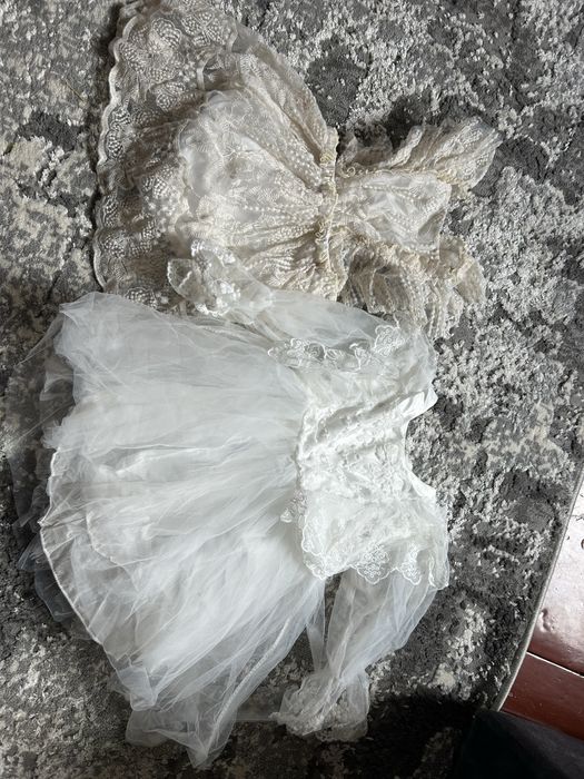 Сукня , плаття , на дівчинку , біле і кремове