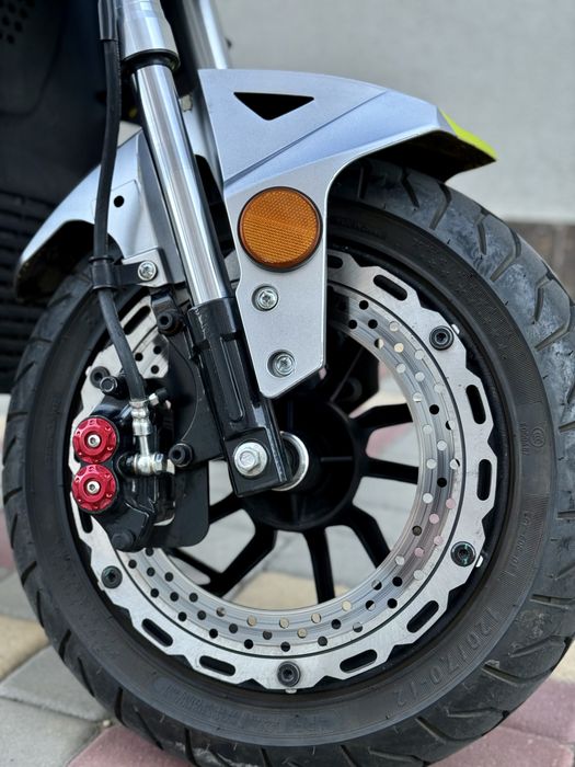 Электромотоцикл электроскутер Like.Bike G6