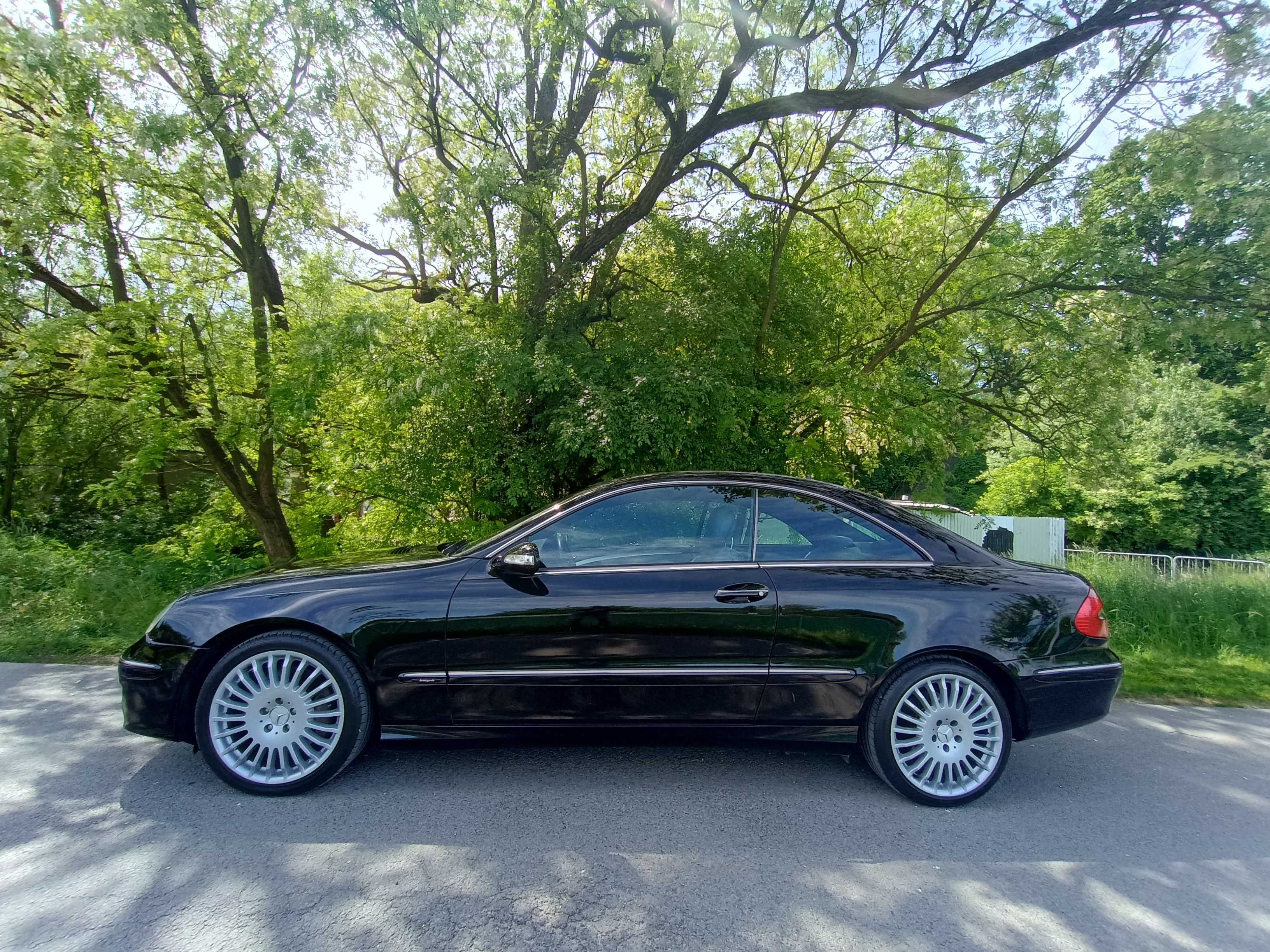 Mercedes-Benz CLK 2.2 150km AVANTGARDE