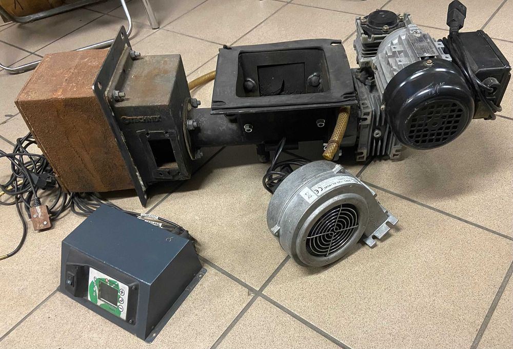 Automatyczny podajnik ekogroszku SV200
