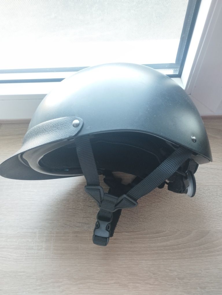 Kask jeździecki dziecięcy S, Decathlon