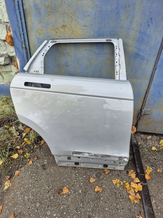 Двері Land Rover Evoque L551