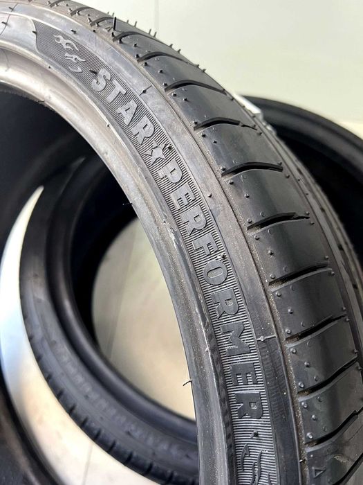 Pneus Star Performer UHP - 255/30/19 - NOVOS