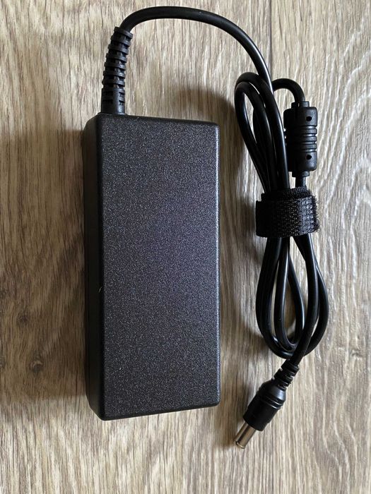 Блок живлення для монітора LG 19V 40 W 2.1A 6.5*4.4 мм