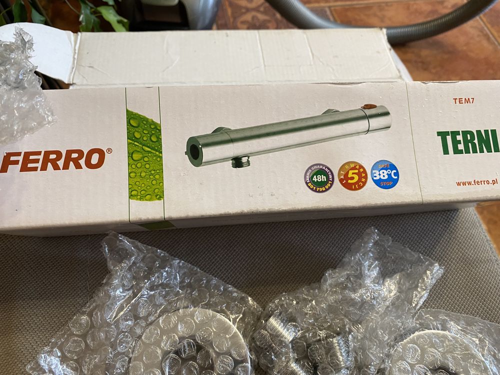 Bateria termostatyczna natryskowa ścienna Ferro TEM7 nowa
