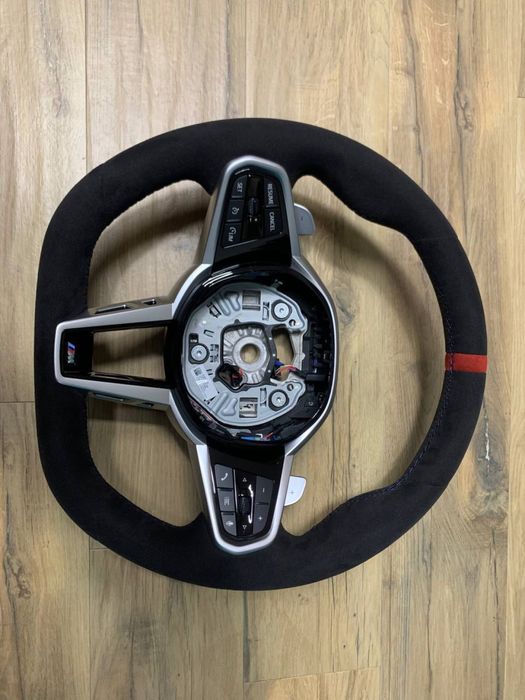 Оригінальне М кермо руль BMW G70 G60 G30 G20 G05 I4 IX I7 I5 г30 г70