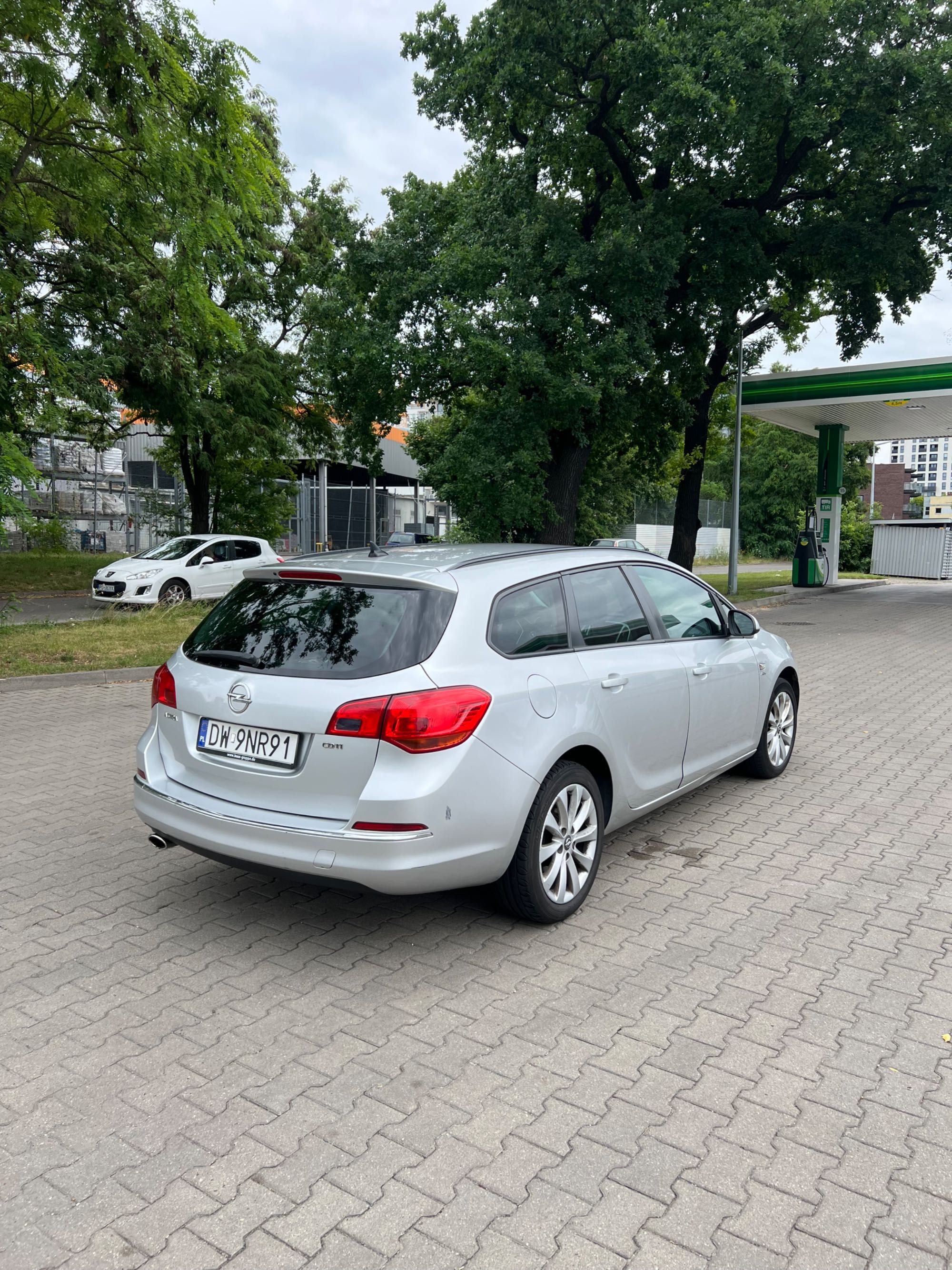 Sprzedam Opel Astra J