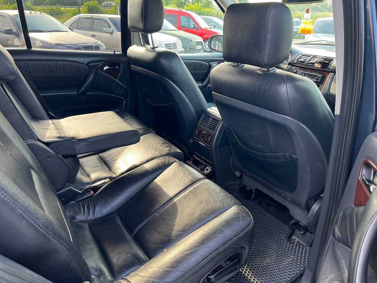 Mercedes-Benz ML 400 CDI 2003 4.0 дизель